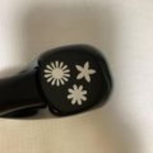 Stampin Up! Triple Trio Flower Punch Craft Tool Black RARE Retired - Picture 2 of 9